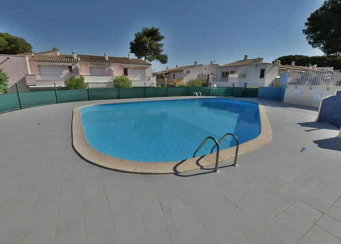 Eureka Serenity Apartment